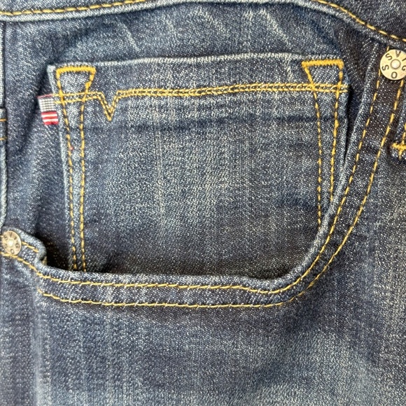 Vigoss | Thompson Tomboy Mid Rise Plus Size Denim Curve Hugging Straight Jeans - Picture 6 of 13